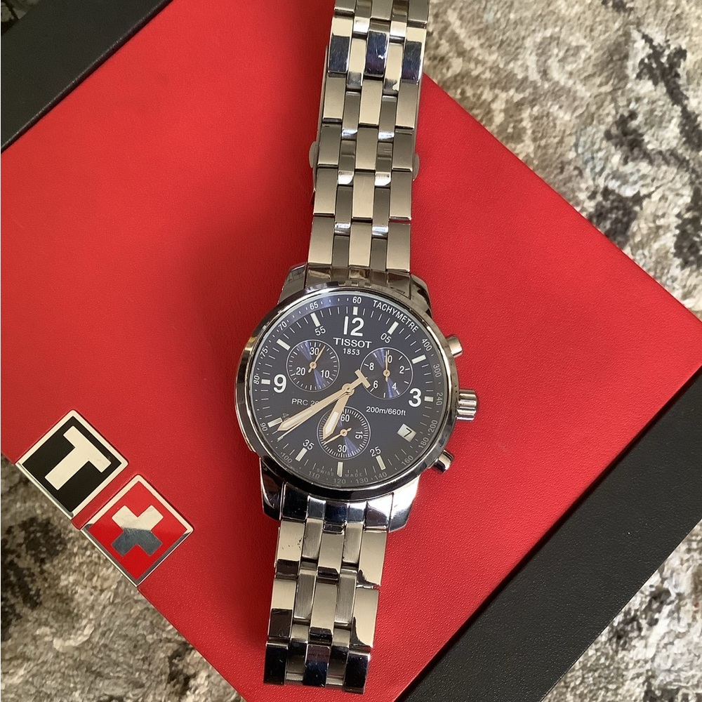 Mens TISSOT watch BIG and BEAUTIFUL 💫💫 - Picture 3 of 15